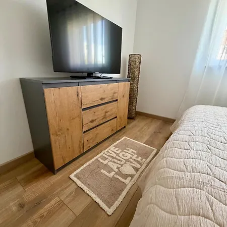 Propriete Moderne 12 Personnes Piscine Sauna Et Salle De Jeux Hartzviller