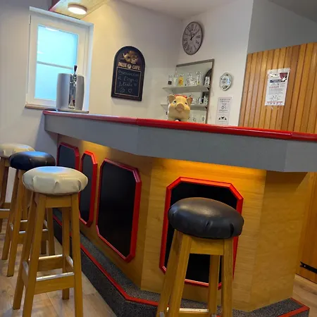 Propriete Moderne 12 Personnes Piscine Sauna Et Salle De Jeux Villa *